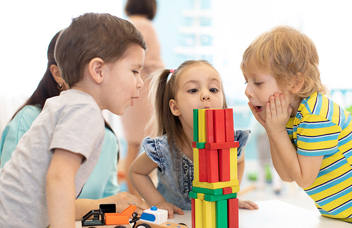 metodos-pedagogicos-educacao-infancia-importancia-de-brincar